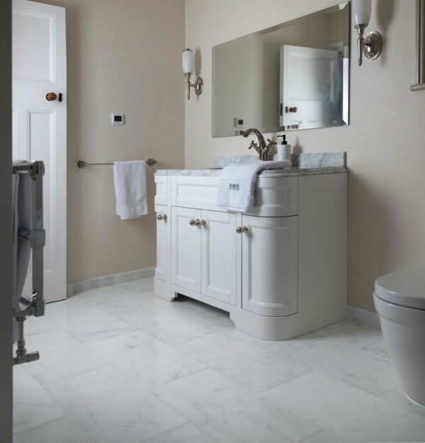 Calacatta-Marble-Floor-Tiles-Bathroom-Vanity-Unit