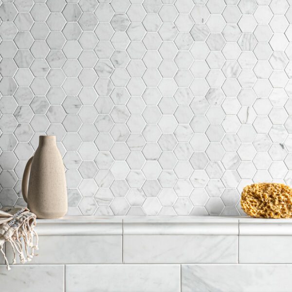 Calacatta-Marble-Hexagon-Mosaic-Tiles