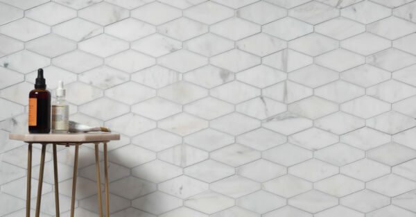 Calacatta marble Kite Tiles