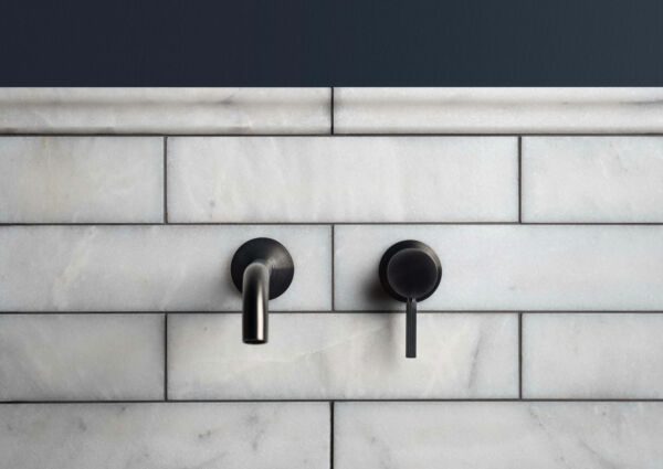 Long-Island-Marble-Tiles-and-Dado-Bathroom
