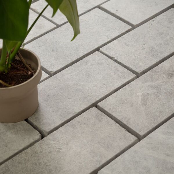 Silver-Marble-Brushed-Sandblasted-Outdoor-Marble-Paving-