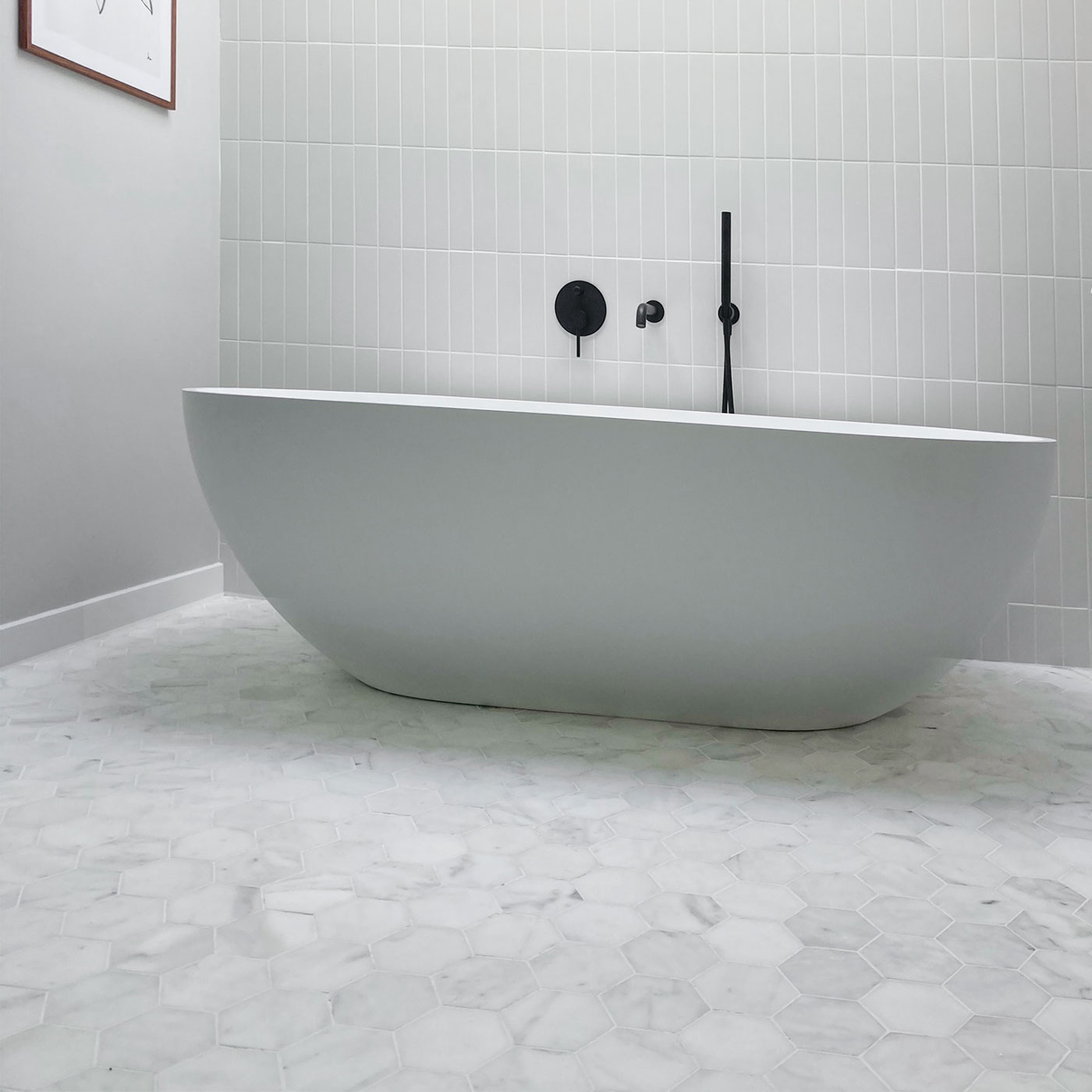 Calacatta-XL-Hexagon-Mosaic-Tile