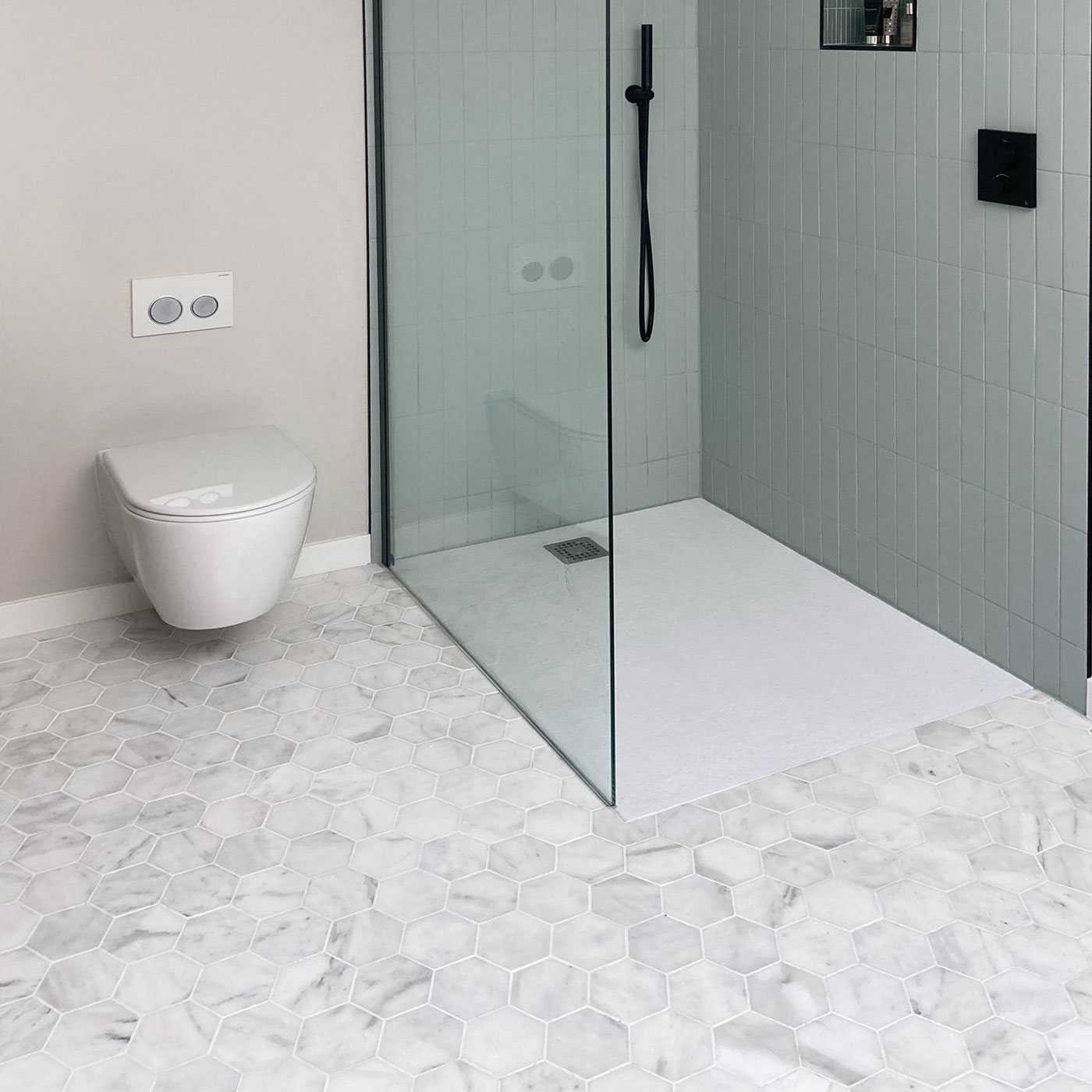 Calacatta-XL-Hexagon-Mosaic-Tiles