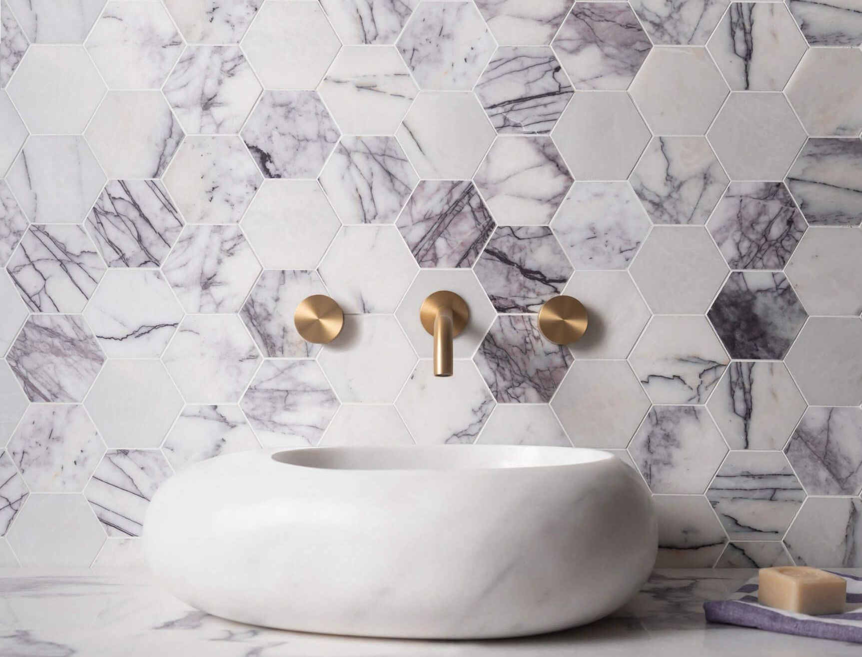 Calacatta Viola XL Hexagon Mosaic Tiles