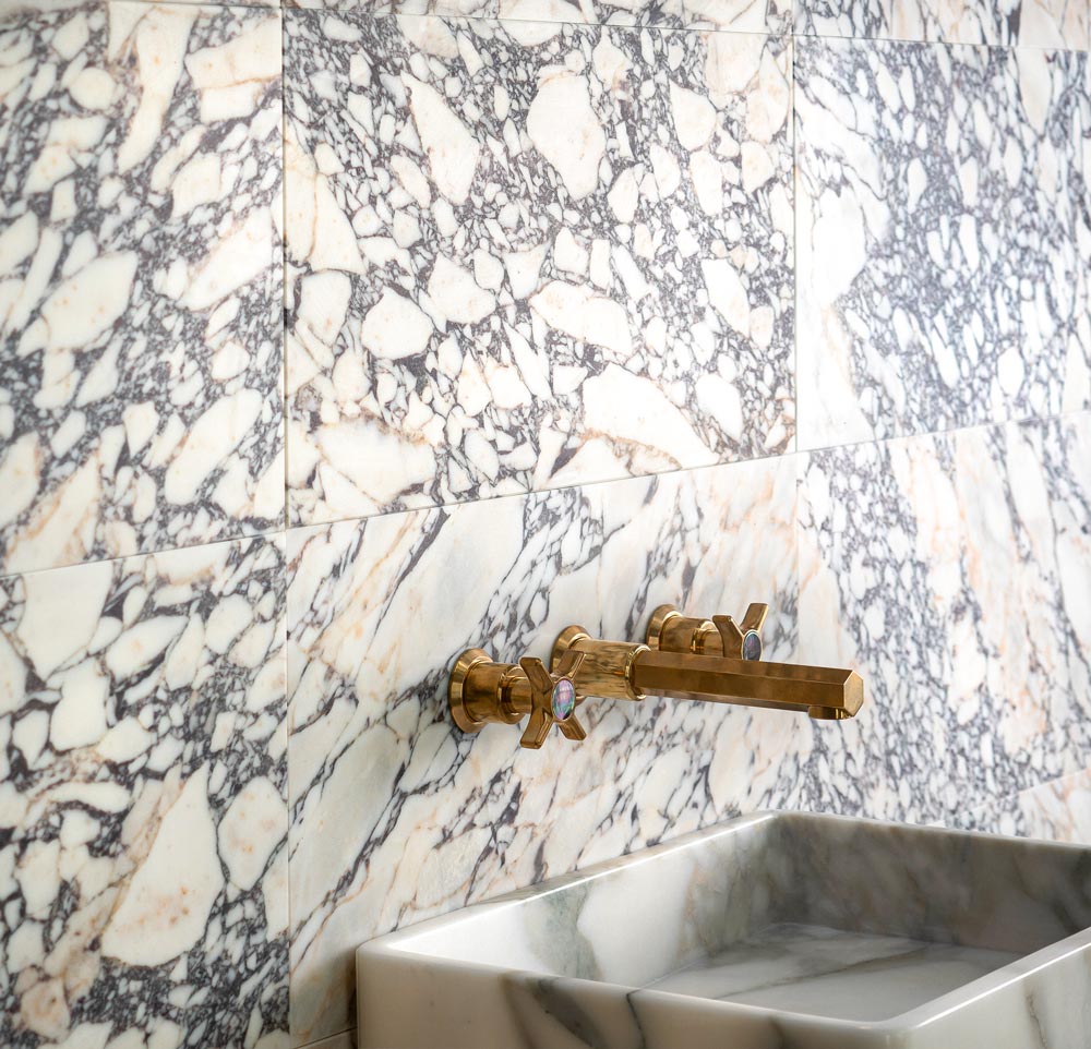 Calacatta-Viola-Arabescato-Marble-Tiles