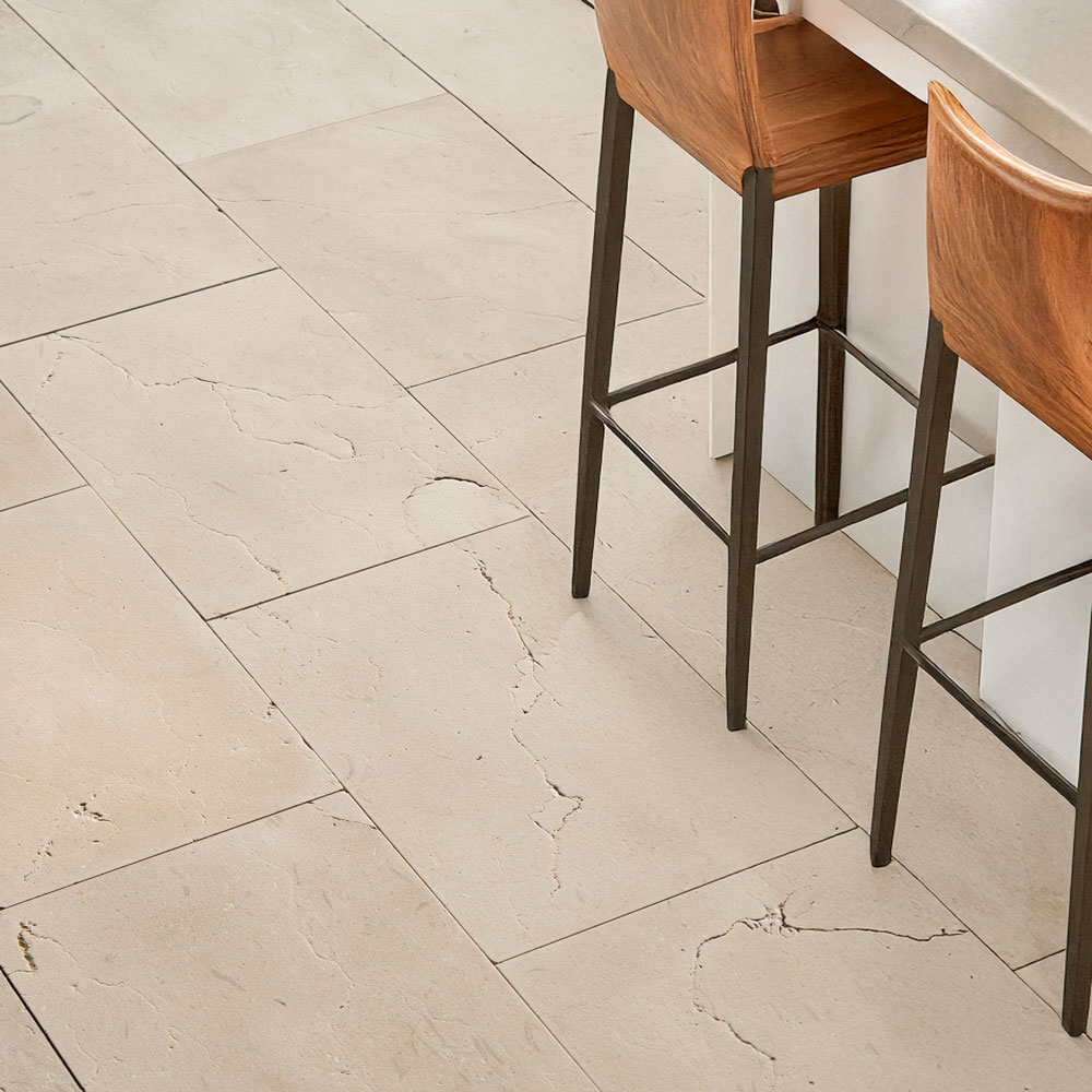 Ivory Tumbled Limestone Tiles 400x600mm - Image 3