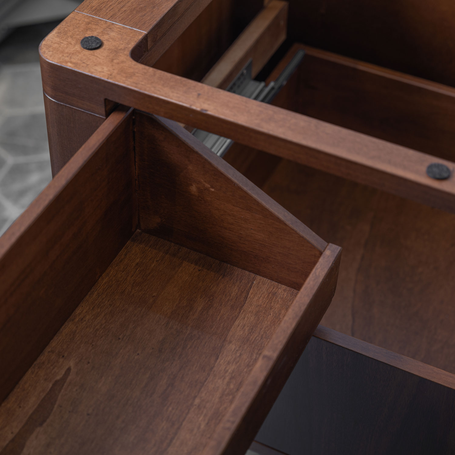 Vanity-Unit-Drawer-Open-Starel-Stones