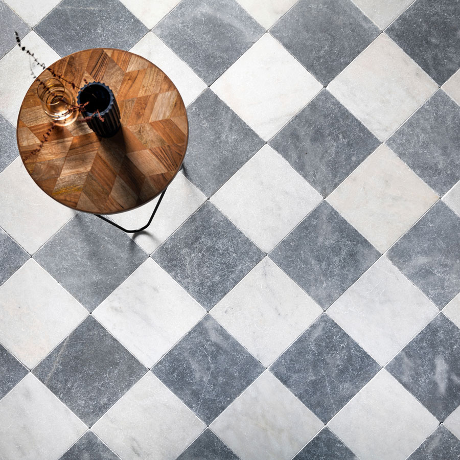 Tumbled-Bluestone-&-White-Marble-Checkerboard-Marble-Floor-Tiles
