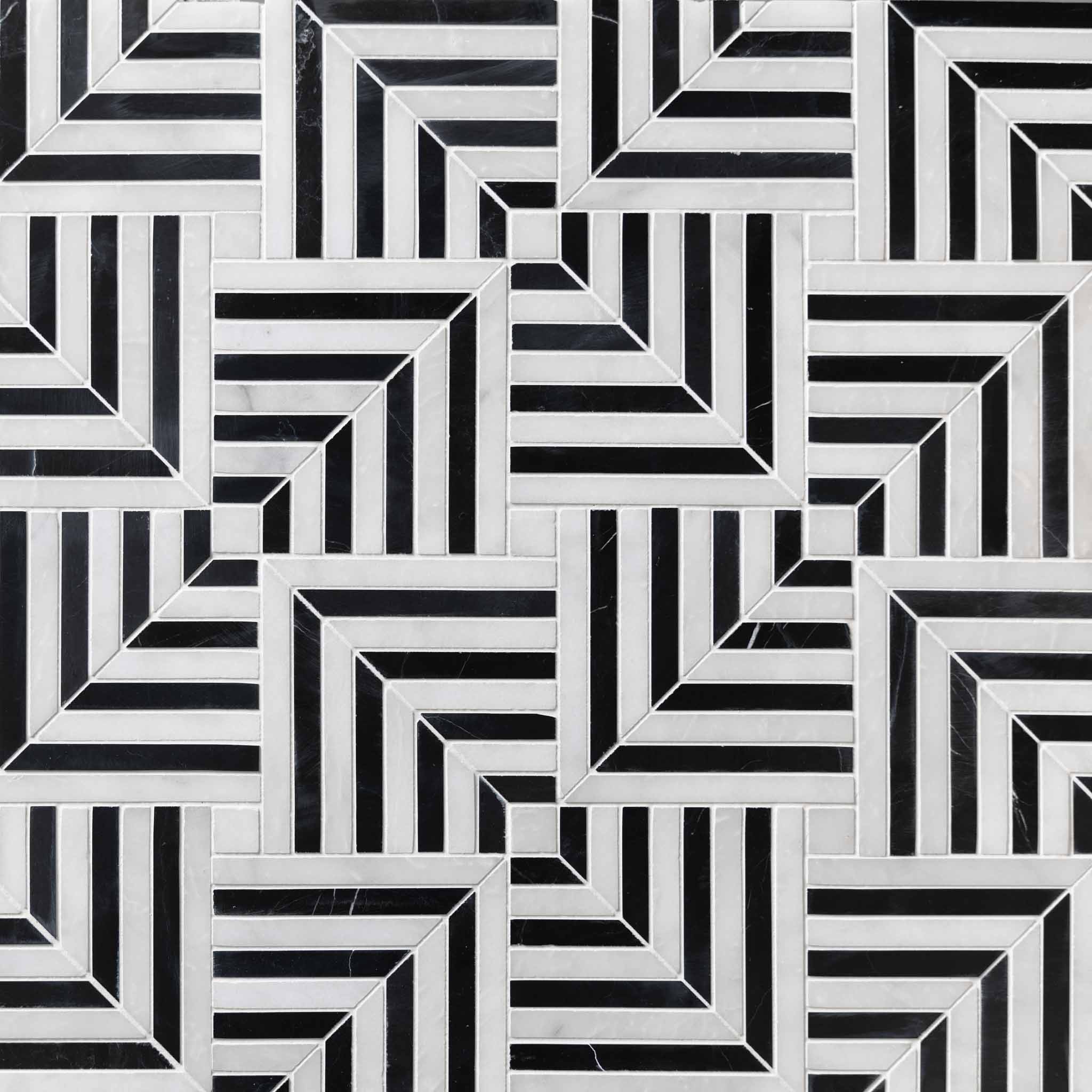 Calacatta & Nero Marble Maze Mosaic