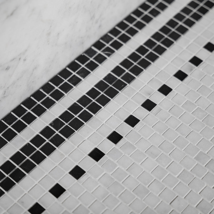Calacatta-Marble-Mini-Mosaic-Border-Tile