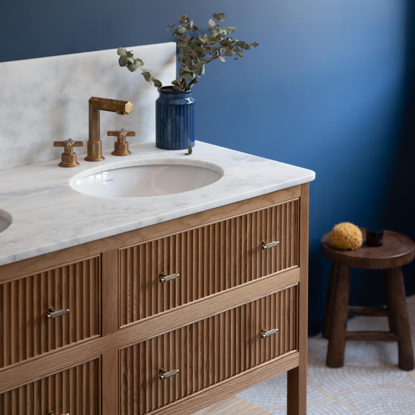 Milano-Oak-Vanity-125cm-Calacatta-Marble-Vanity-Top